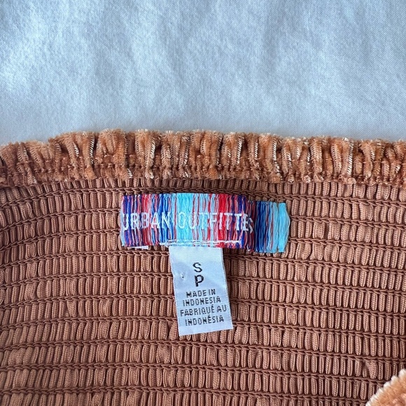 Urban Outfitters ribbed crop top - Picture 3 of 4